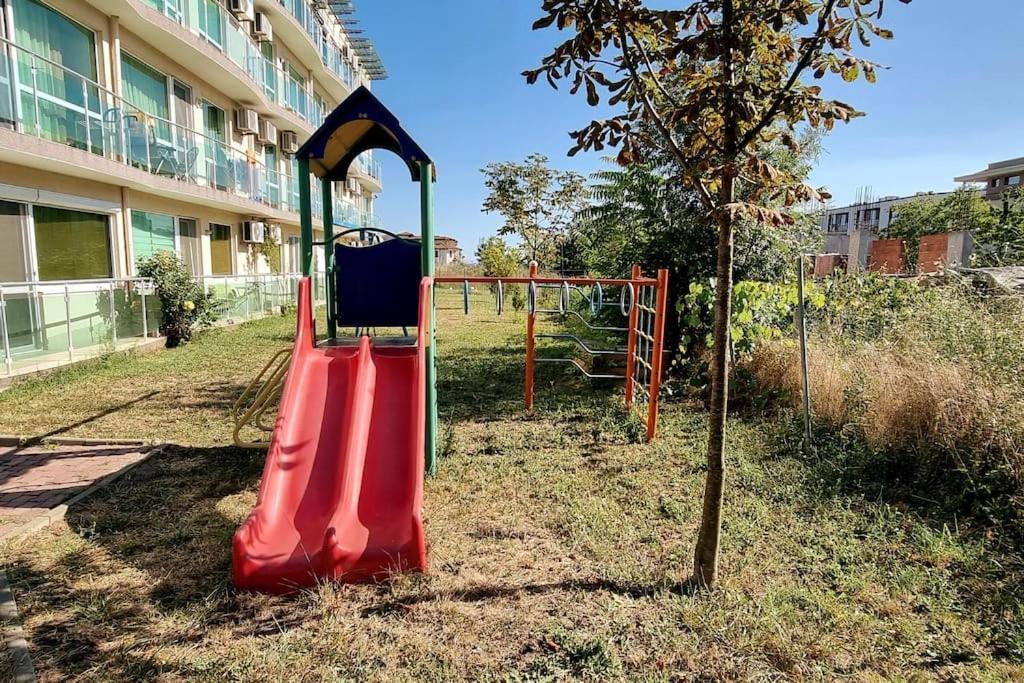 בורגאס Уютен Апартамент Близо До Морето Igroeg מראה חיצוני תמונה
